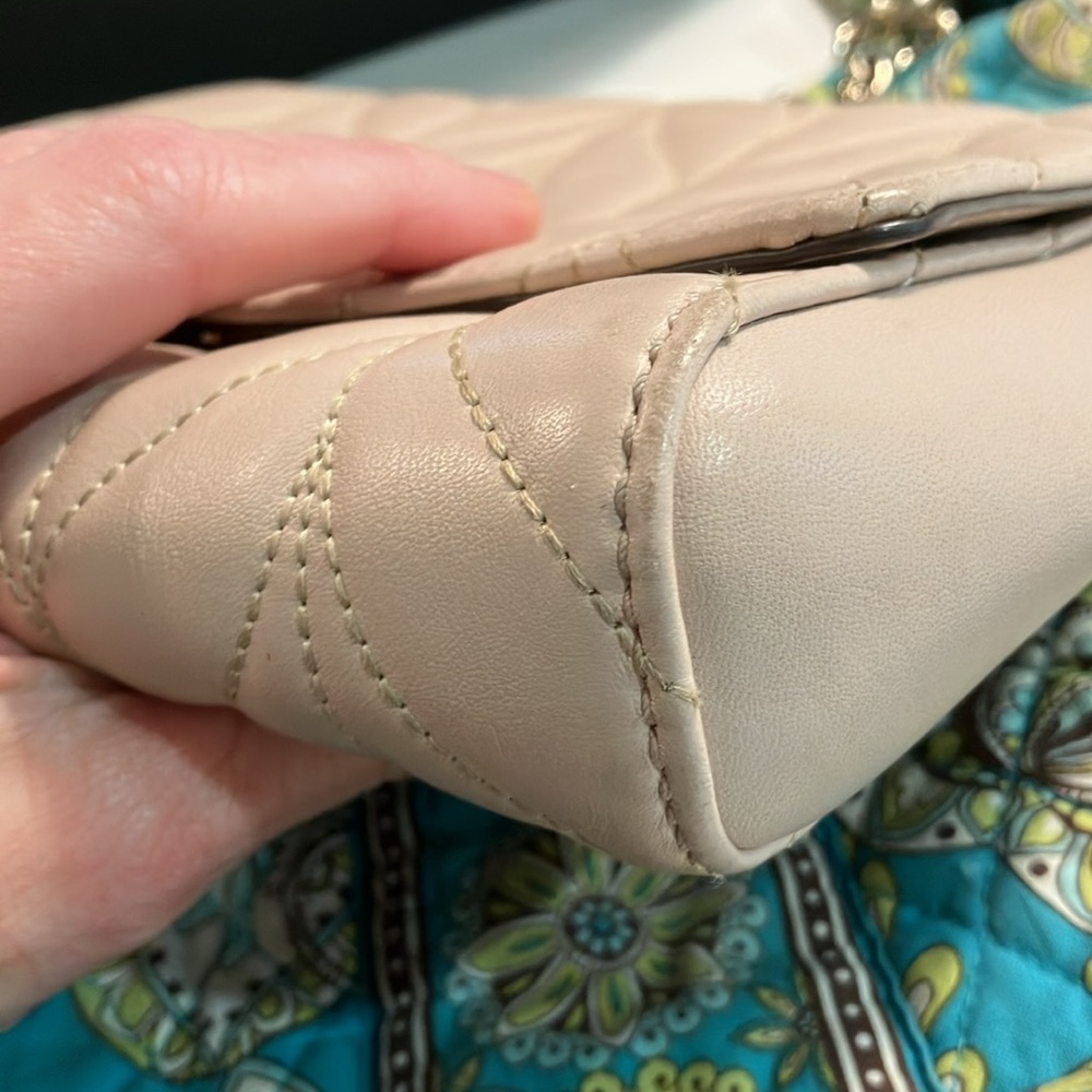 Kate Spade Beige Quilted Crossbody Shoulder Convertible Bag with Chain Strap - Picture 9 of 13
